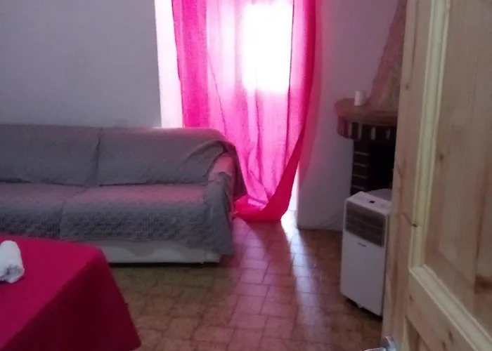 Smeralda Room's * Olbia