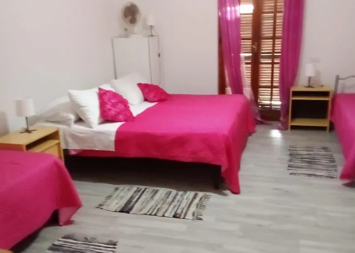 Smeralda Room's Alloggio in famiglia *