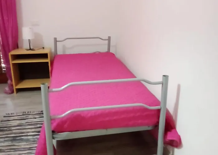 Smeralda Room's ホームステイ オルビア